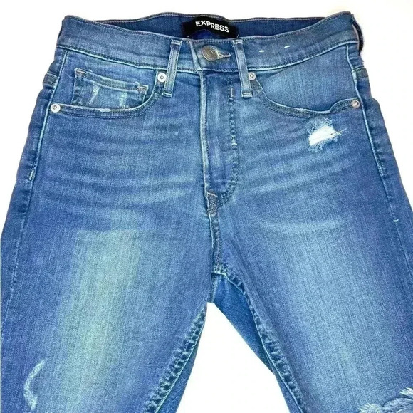 Express Womens Bermuda High Rise Stretch Shorts Size 2 - Picture 4 of 6